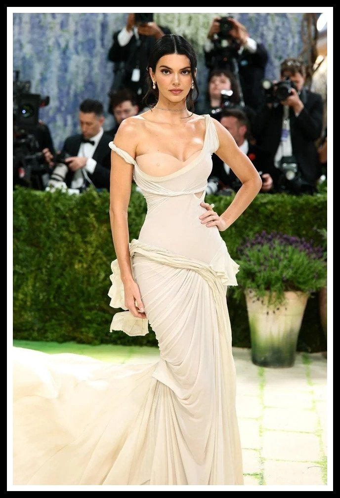 Kendall Jenner at met gala 2026